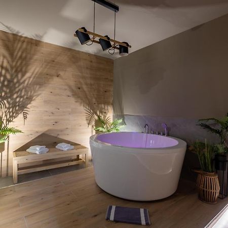 Апартаменты Noho Boutique , Premium Living Dikeou 8 Афины Экстерьер фото