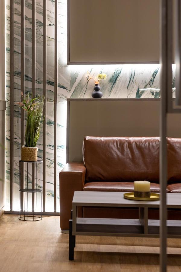 Апартаменты Noho Boutique , Premium Living Dikeou 8 Афины Экстерьер фото