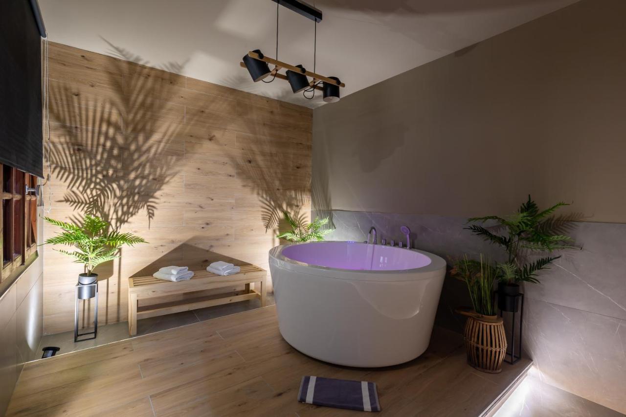 Апартаменты Noho Boutique , Premium Living Dikeou 8 Афины Экстерьер фото