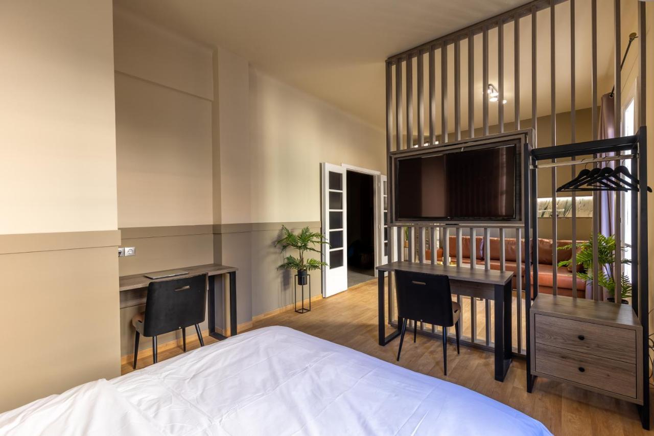 Апартаменты Noho Boutique , Premium Living Dikeou 8 Афины Экстерьер фото