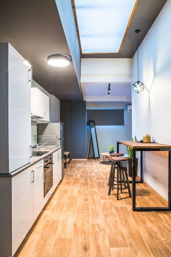 Апартаменты Noho Boutique , Premium Living Dikeou 8 Афины Экстерьер фото