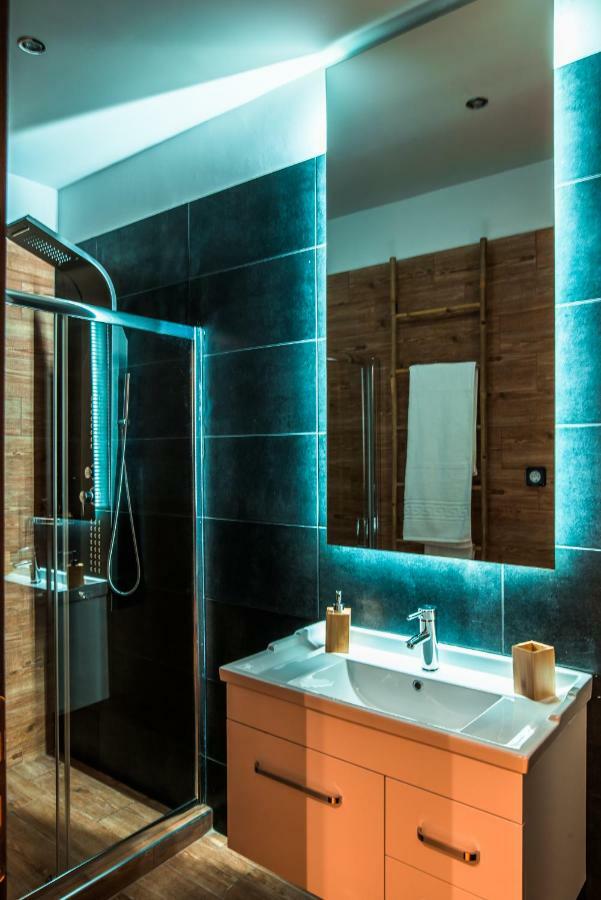 Апартаменты Noho Boutique , Premium Living Dikeou 8 Афины Экстерьер фото
